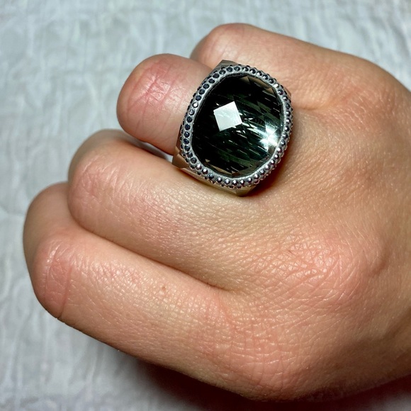 Swarovski Ring - Picture 4 of 5